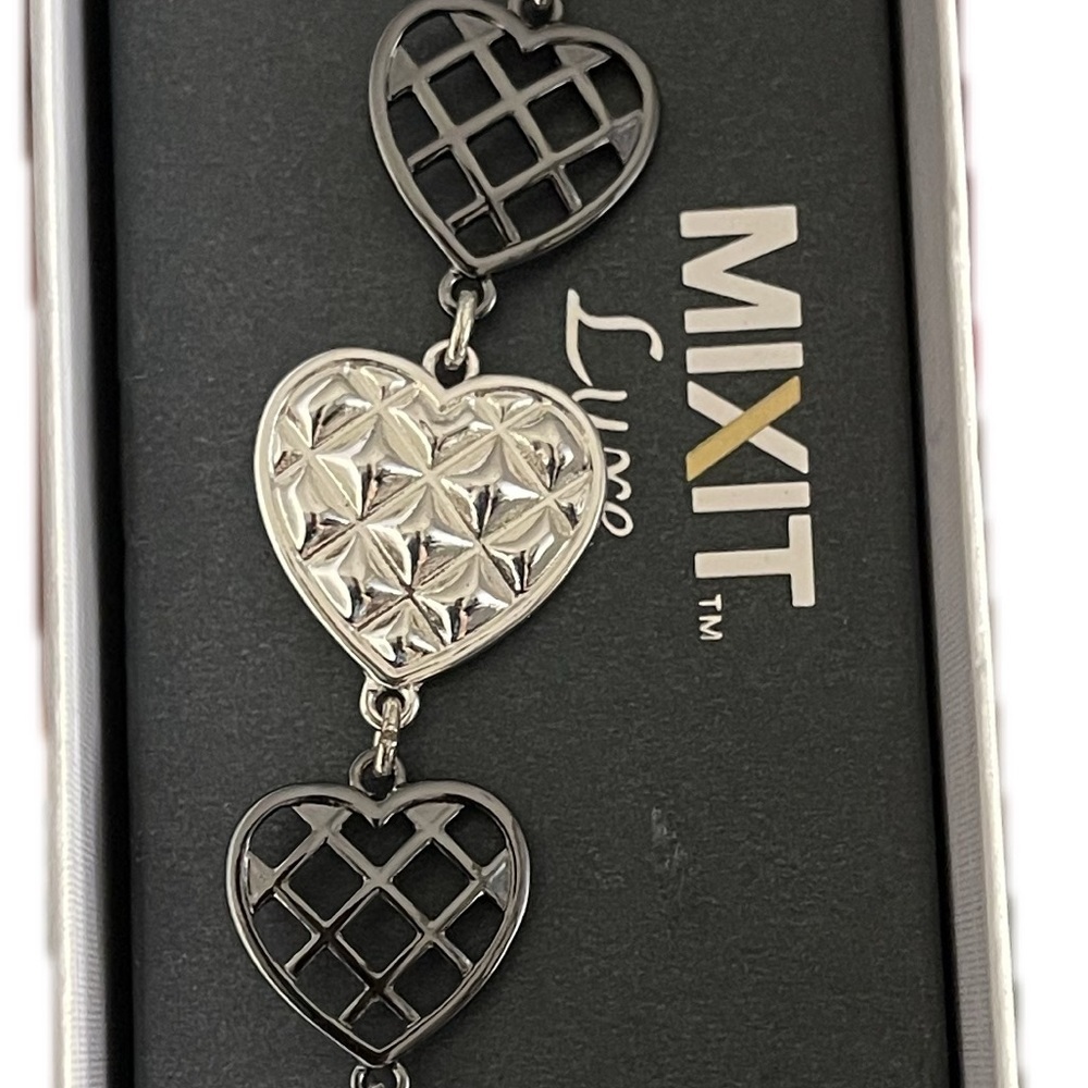 MIXIT Heart Bracelet Silver and Gunmetal Black NEW. - Picture 5 of 5